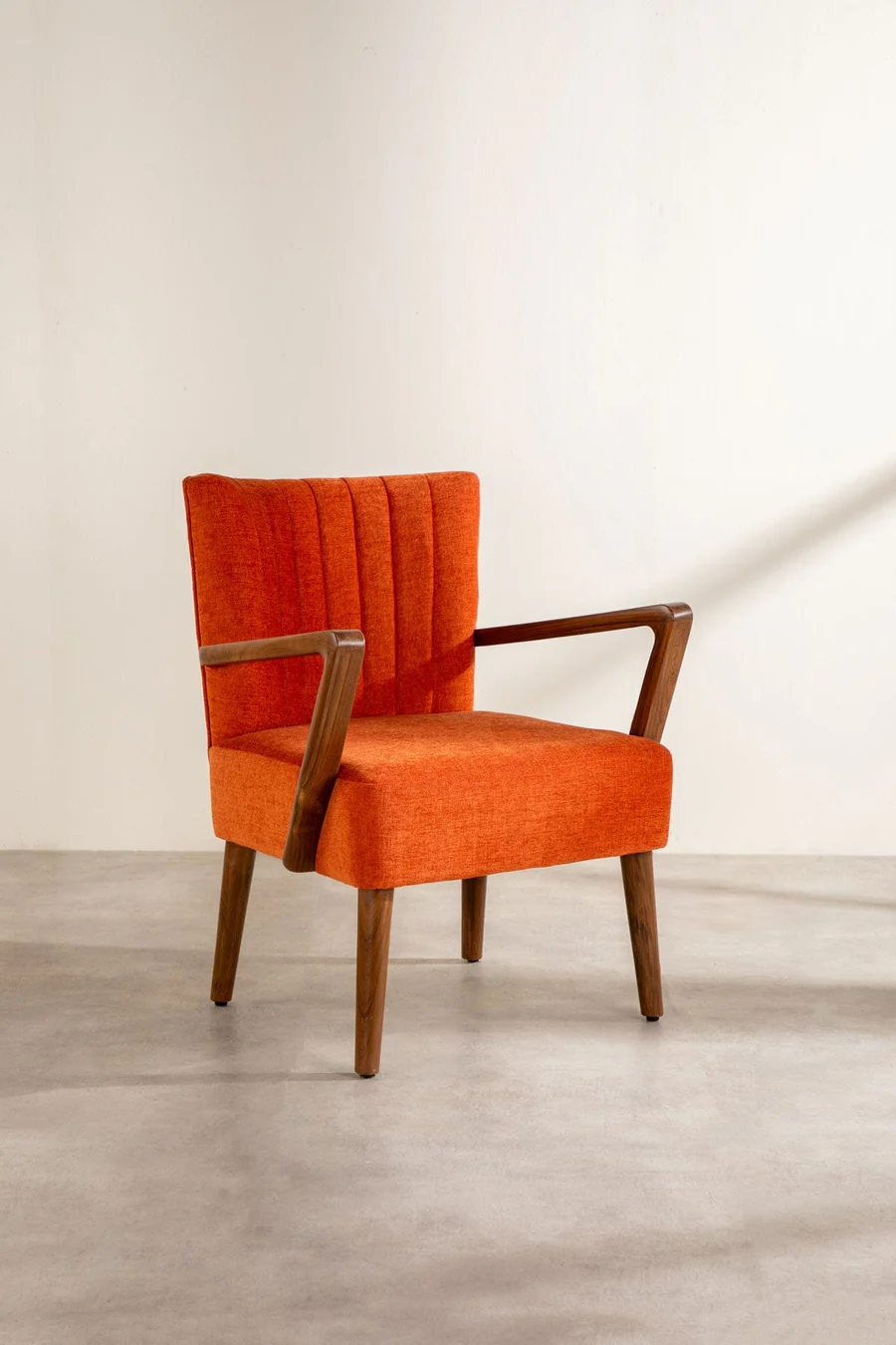 LOOSE FURNITURE